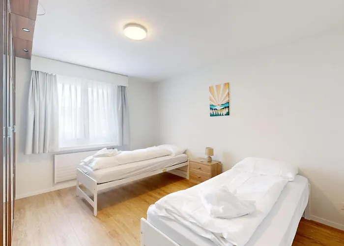 Grosszuegige 4 Schlafzimmer In Bergblick Zentrale Lage Apartament Davos