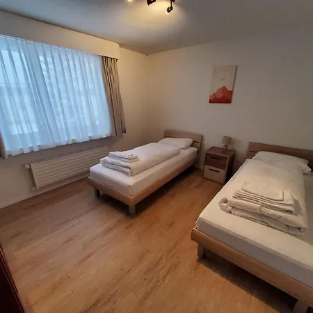 Cresta - Four Bedroom *